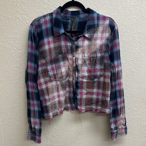 Aratta Cropped Flannel Top